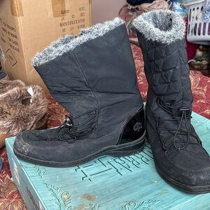 totes Black Quilted Winter Boots